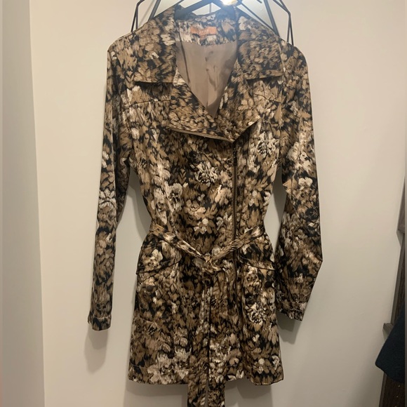 Ellen Tracy Trench Coat - Picture 1 of 4